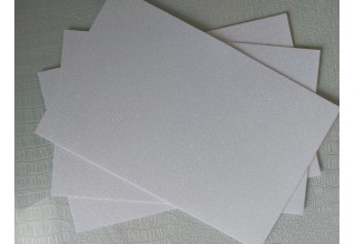 Глиттерный фоамиран 2 мм  20*30 см перламутровый белый, цена за лист